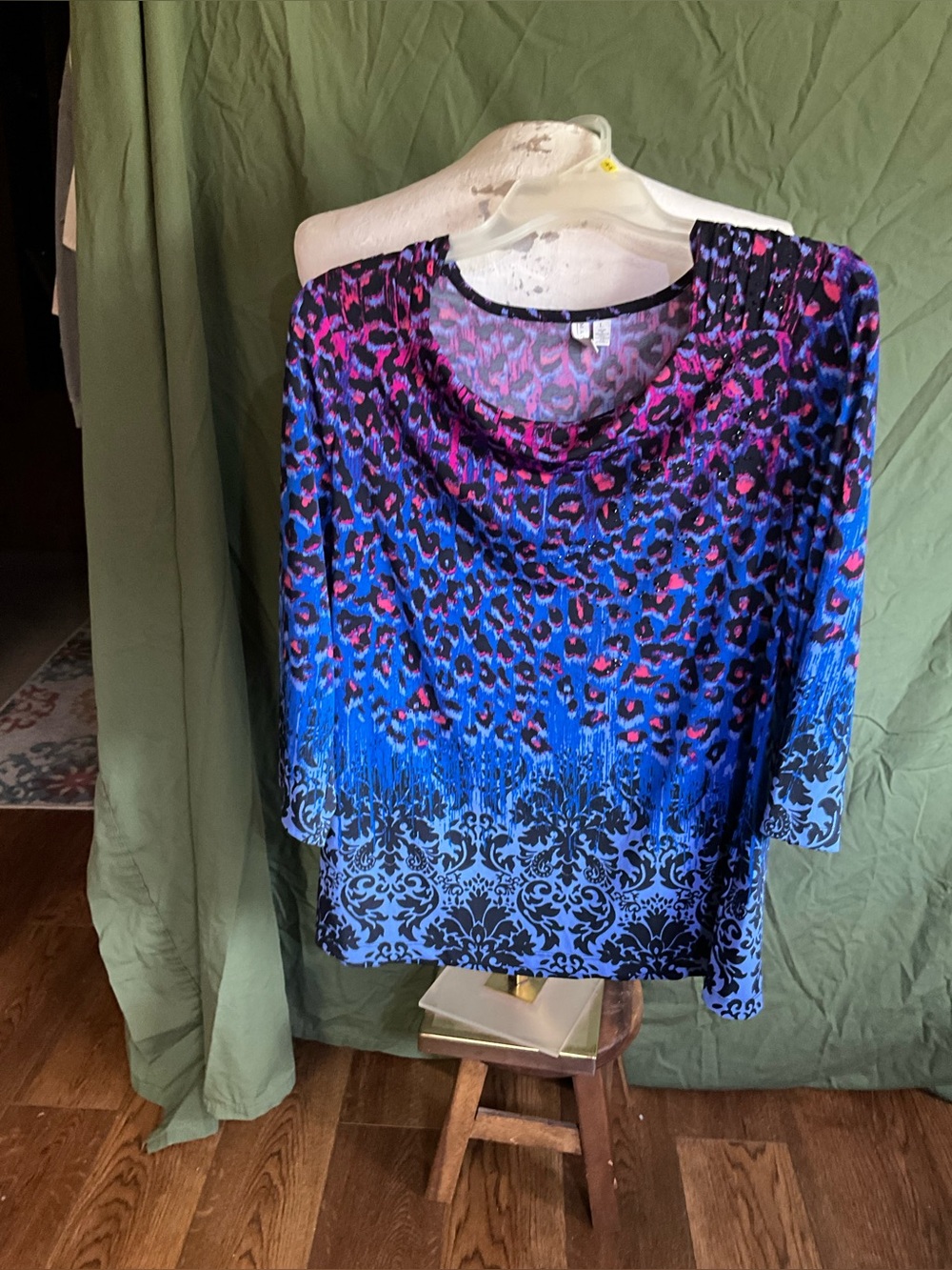 Madison size large ladies top